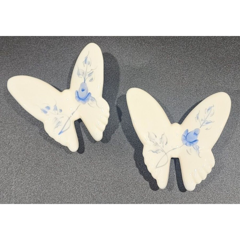 Vintage Homco Porcelain Wall Butterflies Blue Roses Set Of 2